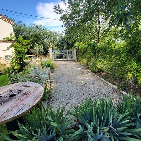 Appartamento La Casita Saint-Étienne-du-Grès Esterno foto