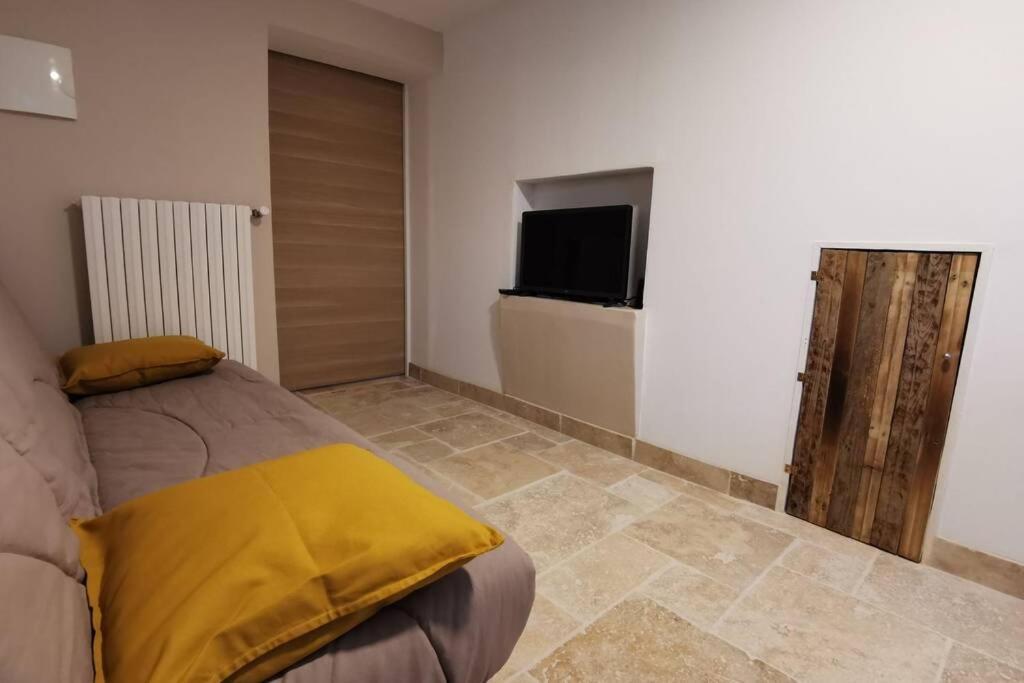 Appartamento La Casita Saint-Étienne-du-Grès Esterno foto