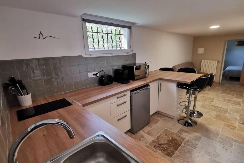 Appartamento La Casita Saint-Étienne-du-Grès Esterno foto
